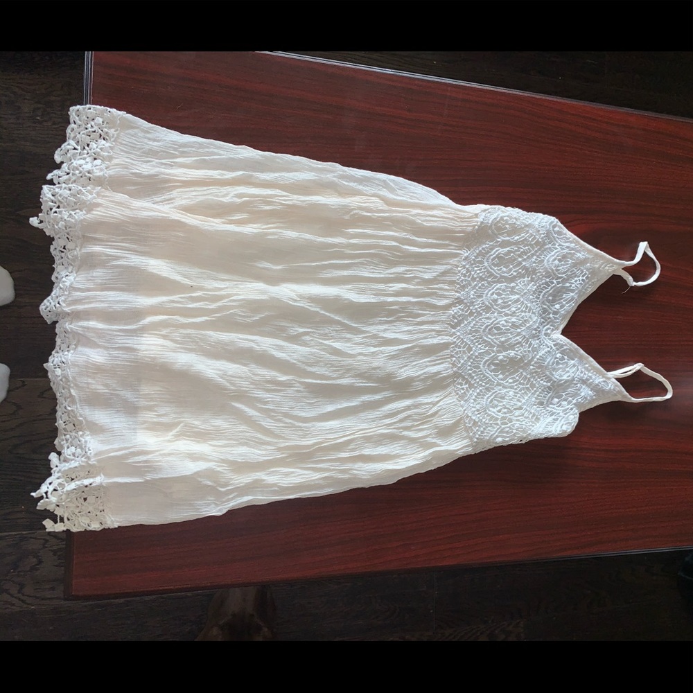 White lace dress